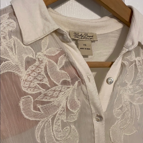 Lucky Brand sheer front sleeveless top - Picture 3 of 5